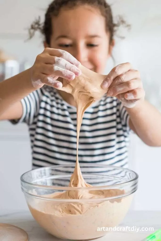 How to Make Slime with Shampoo and Cornstarch